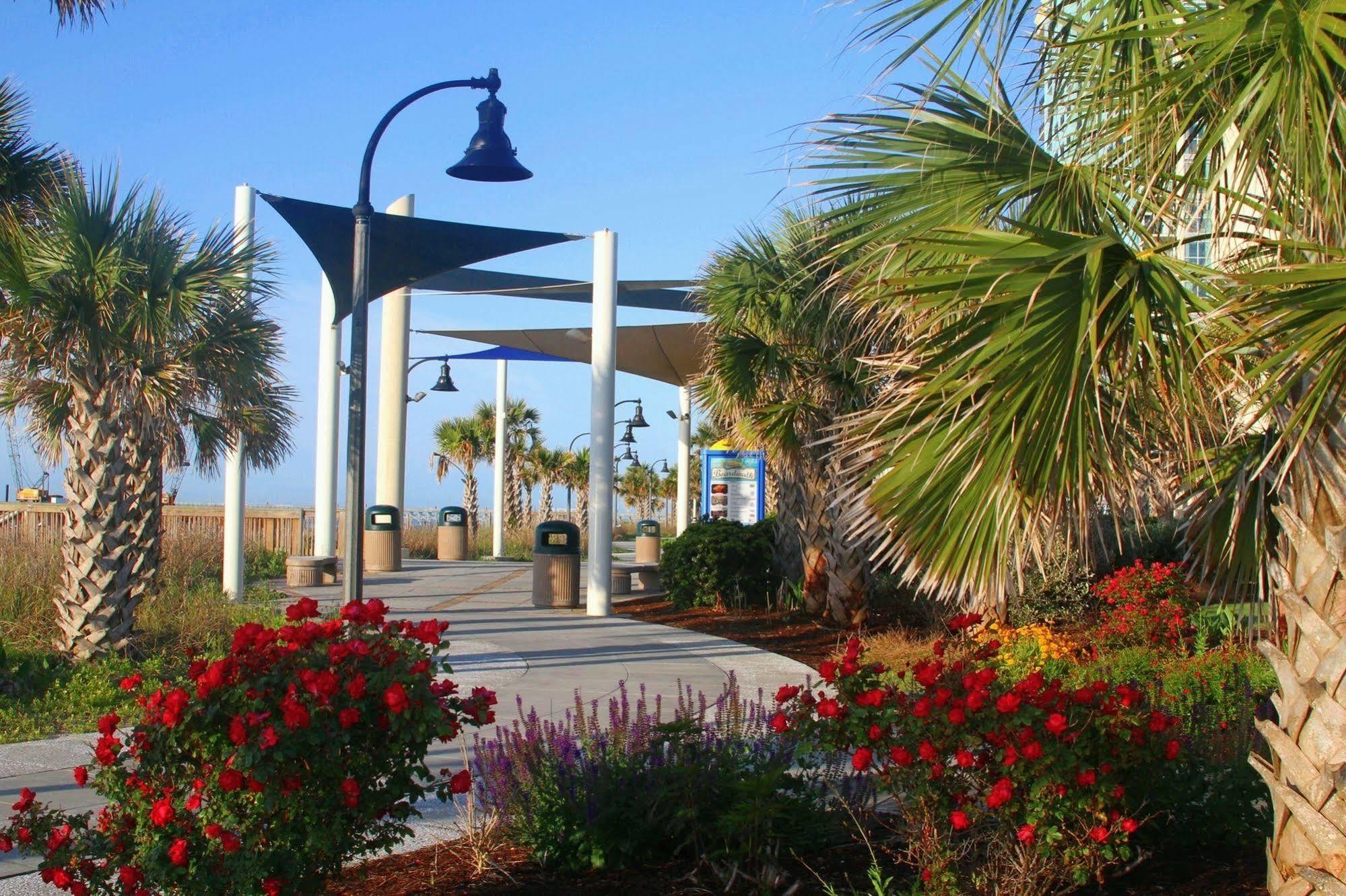 Hotel Bar Harbor On The Oceanfront à Myrtle Beach Extérieur photo